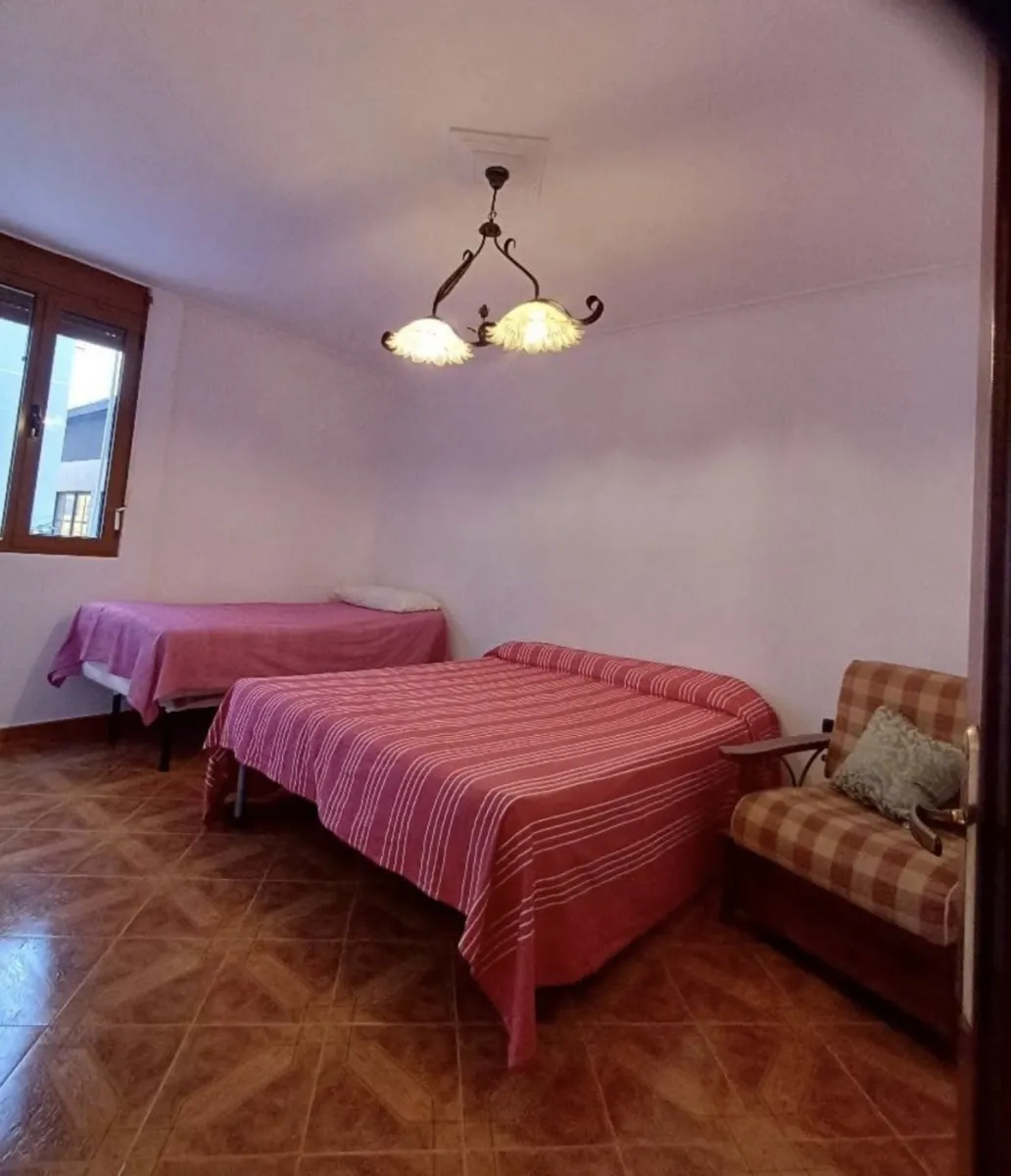 Jepet me qira apartament 3+1 “Afatgjate” – 400€ – Vlorë — Vlorë - Foto 6