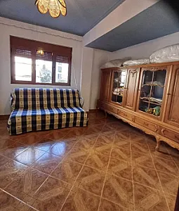 Jepet me qira apartament 3+1 “Afatgjate” – 400€ – Vlorë — Vlorë - Foto 8
