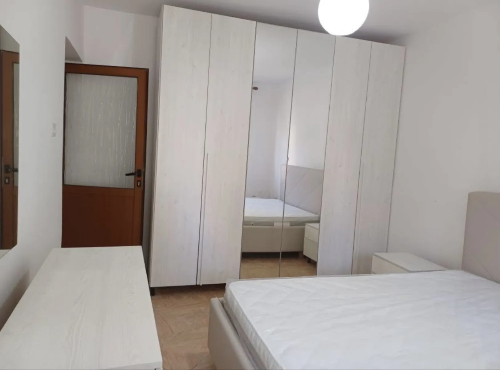 Jepet me qira apartamenti 1+1 afatgjate – 250€ – Vlorë — Vlorë - Foto 6