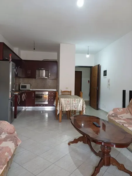 Jepet me qira apartament 1+1 – 30,000 Lek – Vlorë — Vlorë