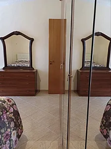 Jepet me qira vila 2+1 super ballkon – 350€ – Vlorë — Vlorë - Foto 6