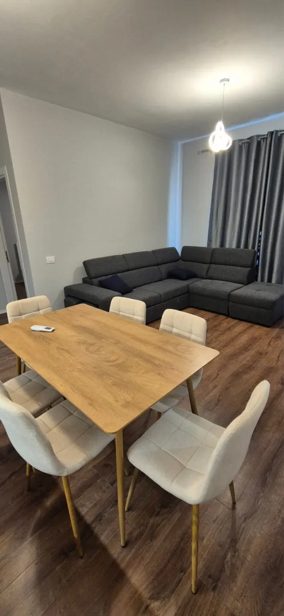 Jepet me qira Apartament 2+1+2x1 – 55,000 Lek – Tiranë — Tiranë - Foto 22