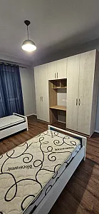 Jepet me qira Apartament 2+1+2x1 – 55,000 Lek – Tiranë — Tiranë - Foto 28