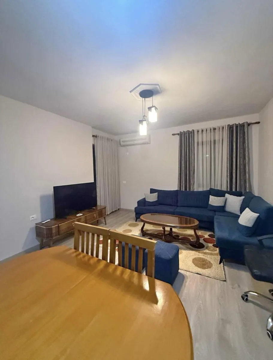 Jepet me qira 1+1 apartment – 40,000 Lek – Tiranë — Tiranë - Foto 1