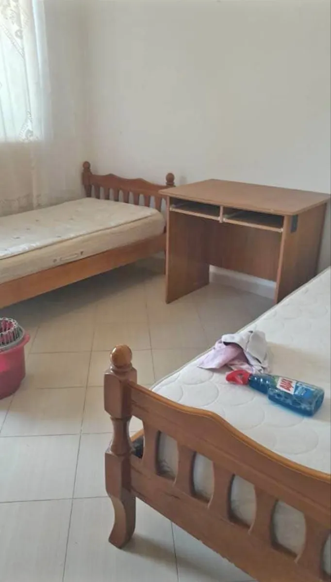 Jepet kati i pare me qira shtepi – 27,000 Lek – Tiranë — Tiranë - Foto 1