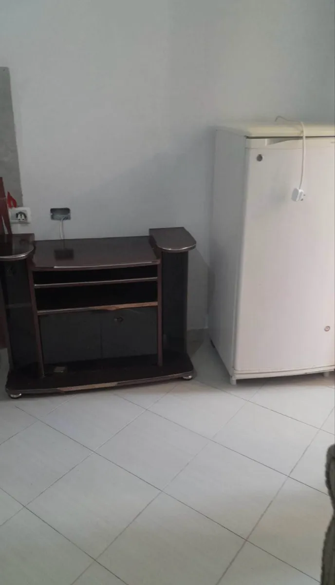 Jepet kati i pare me qira shtepi – 27,000 Lek – Tiranë — Tiranë - Foto 5