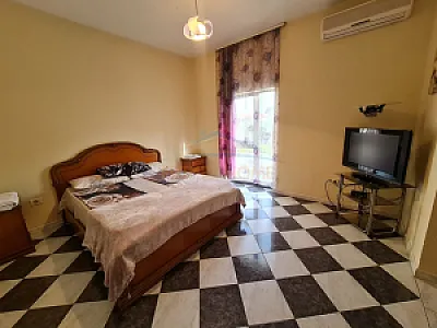 Vilë 3 katëshe me qira, komplesi – 3,500€ – Tirane — Tirane - Foto 2