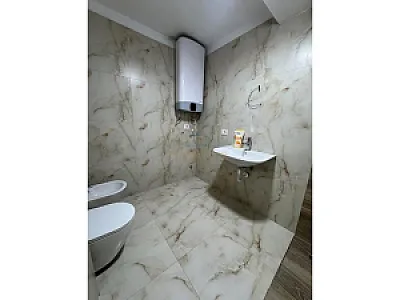 Apartament me qira 2+1+2, Rruga – 700€ – Tirane — Tirane - Foto 7