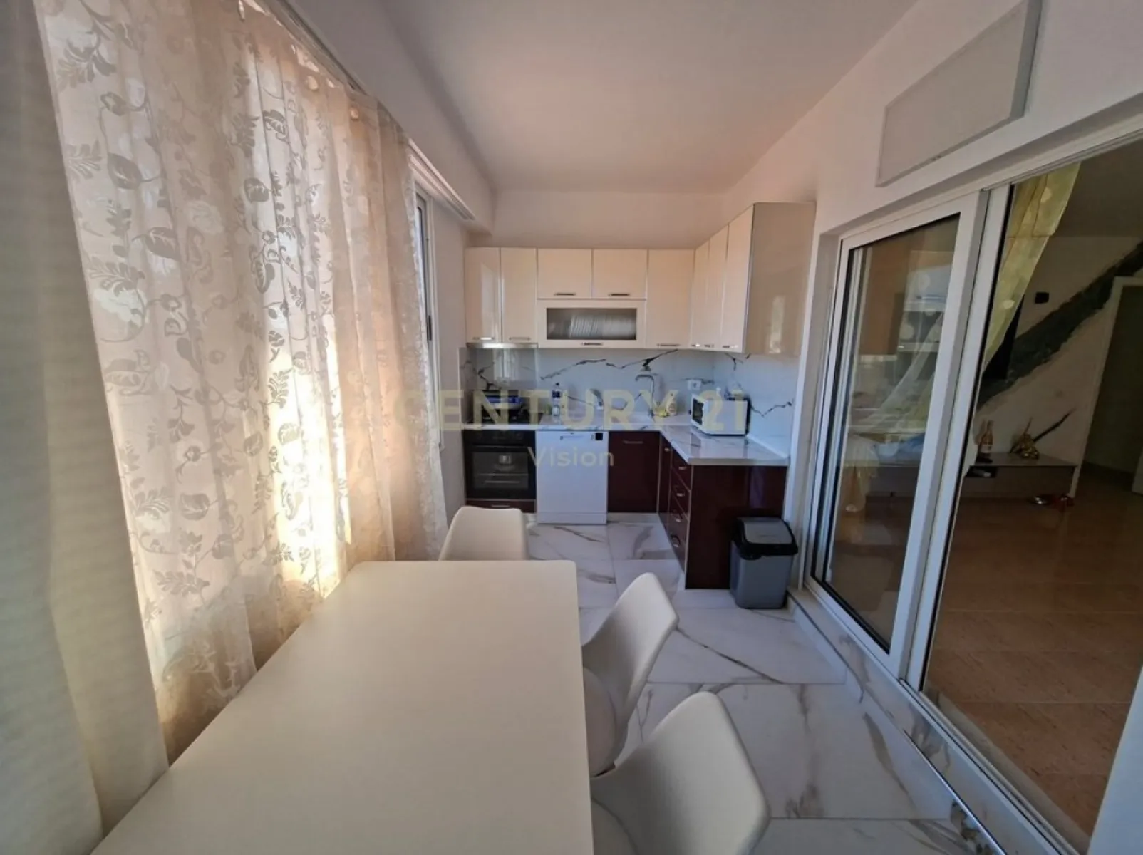 Shitet apartment 2+1 ne Vilun, – 203,300€ – Velipoje — Velipoje - Foto 8