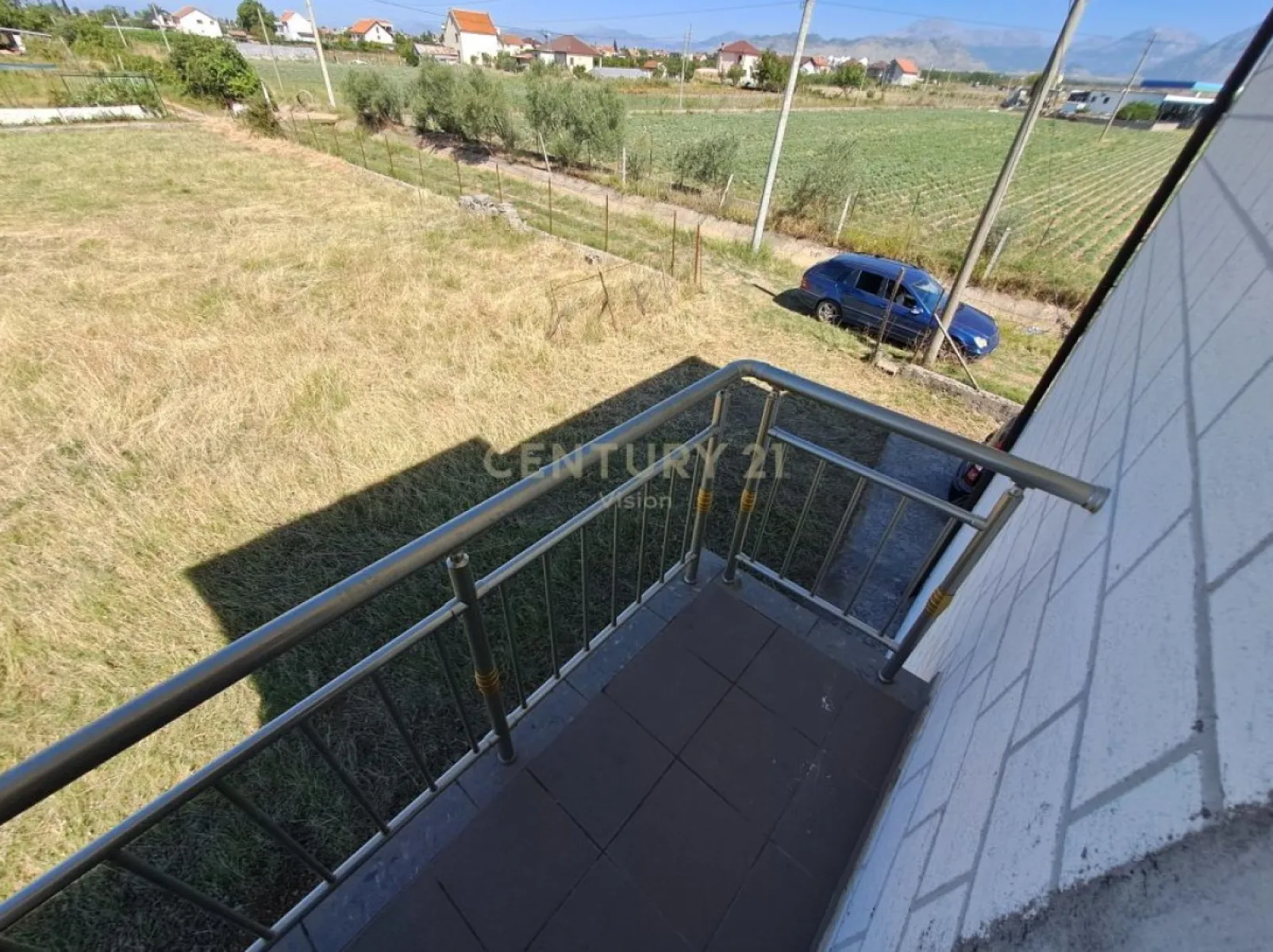 Shitet shtepia dhe toka ne koplik – 130,000€ – I shkëlqyer — Koplik - Foto 1