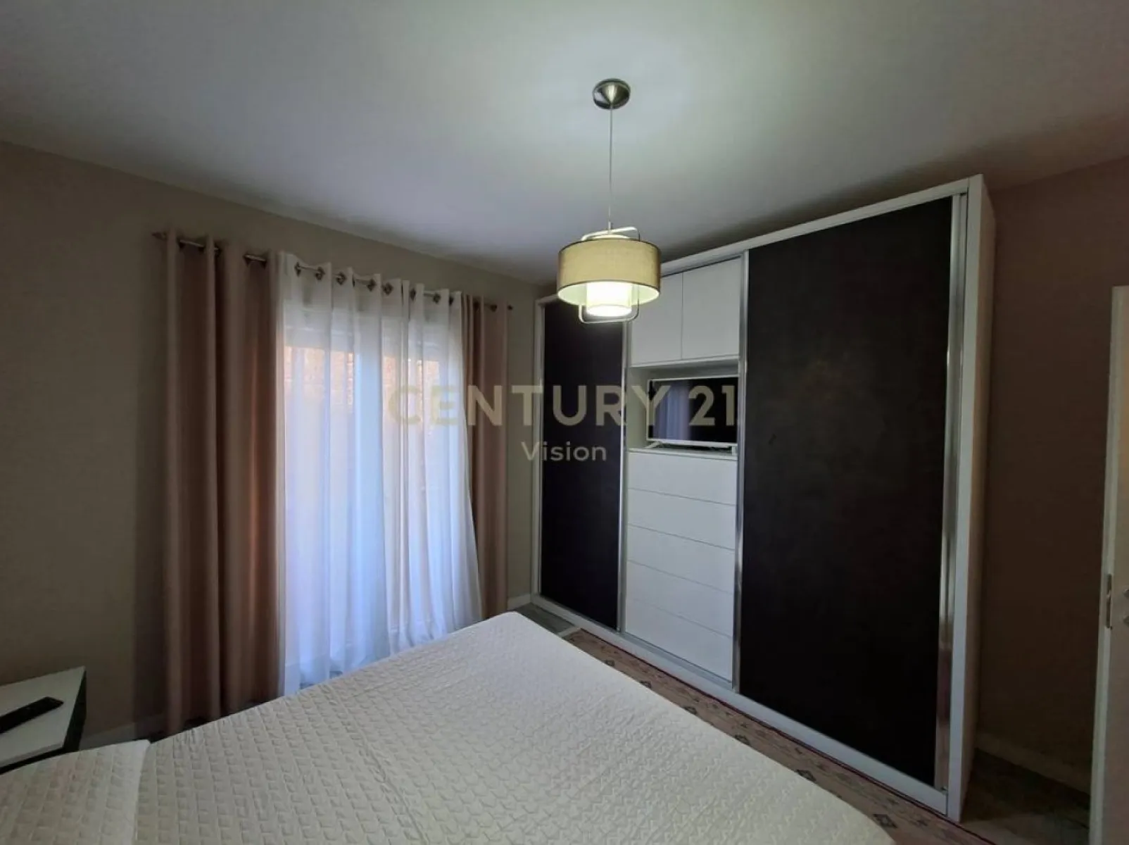 Shitet apartament 2+1+2 prane – 190,000€ – Shkodër — Shkodër - Foto 10