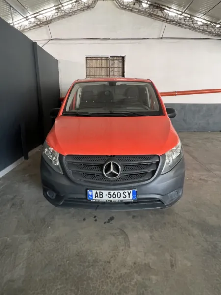 Mercedes Benz Vito   2015