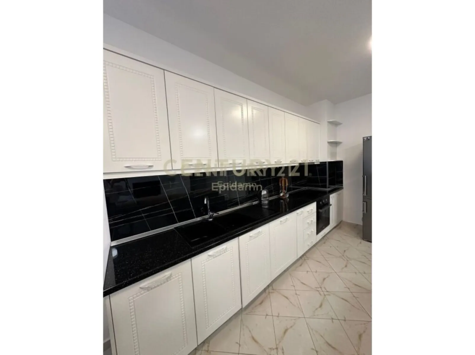 Apartament 2+1+2 në shitje me pamje nga deti – Durres — Durres - Foto 7