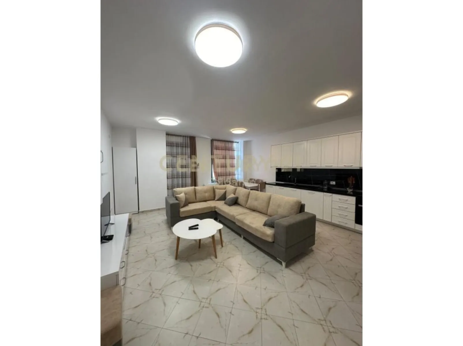 Apartament 2+1+2 me qira dhe pamje – 1,200€ – Durres — Durres - Foto 5