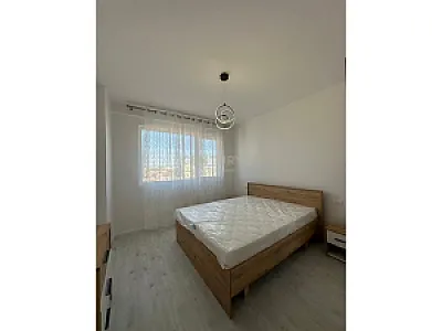 Apartament 3+1+2 me qira, i mobiluar, – 800€ – Durres — Durres - Foto 1