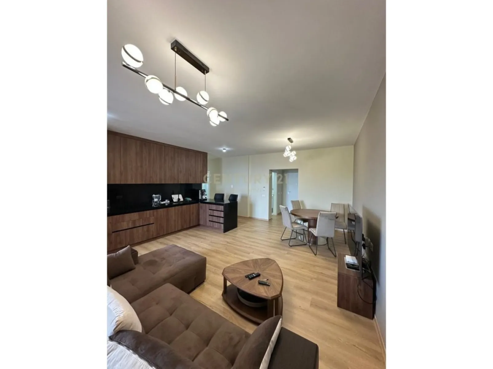 Apartament për shitje 2+1+2 – 419,000€ – Durrës — Durrës - Foto 8