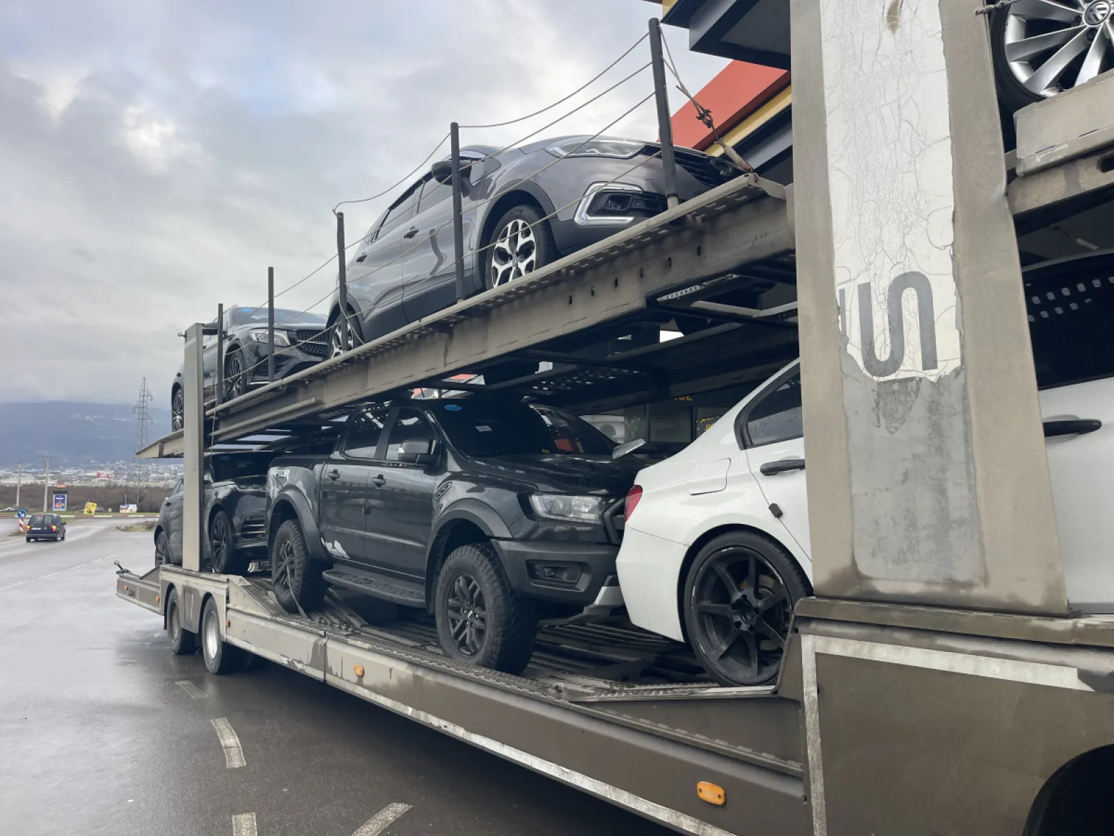 Sherbim Karrotreci Toni — Shërbim transporti · në shitje · në Durrës - Foto 3