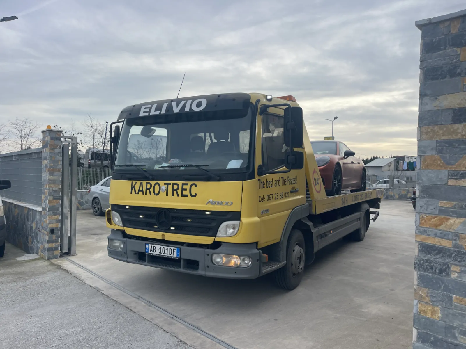 Sherbim Karrotreci Toni — Shërbim transporti · në shitje · në Durrës - Foto 5