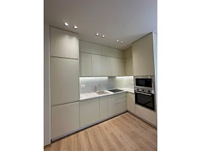 Apartament Luksoz 2+1+2 në Zogu – 345,000€ – Tiranë – I mirë — Tiranë - Foto 3
