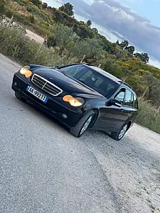 W203 Shitet ose Ndrim – 2,600 Lek – Tiranë – I shkëlqyer — Tiranë - Foto 1