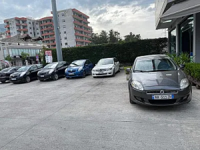 Makina me qira komode dhe ekonomike – Gjirokastër — Gjirokastër - Foto 6