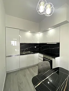 Apartament pushimi i ri me pamje nga deti – Vlorë — Vlorë - Foto 2