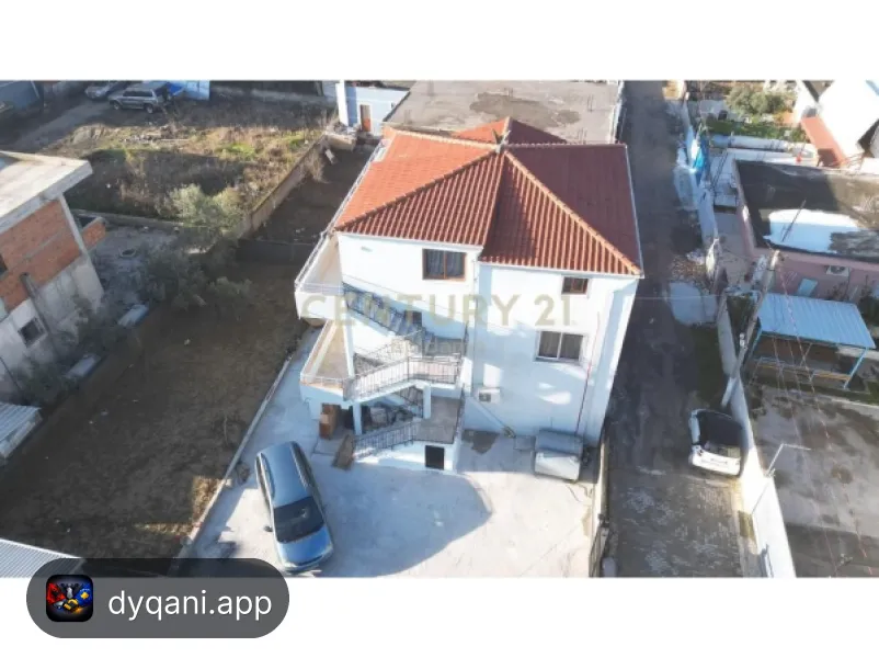 Vilë 3-Katëshe në Shitje – Zona e Kenetës – Durres — Durres