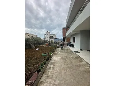 Vilë 3-Katëshe në Shitje – Zona e Kenetës – Durres — Durres - Foto 3