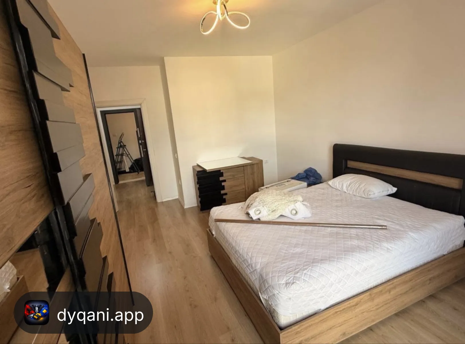 Jepet apartament 1+1 me qera – 35,000 Lek – Tiranë – I mirë — Tiranë - Foto 4