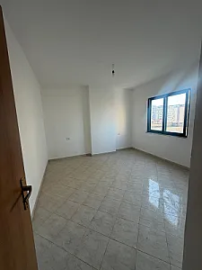 Shitet apartament 2+1 120 m2 – 140,000€ – Durrës – I mirë — Durrës - Foto 4