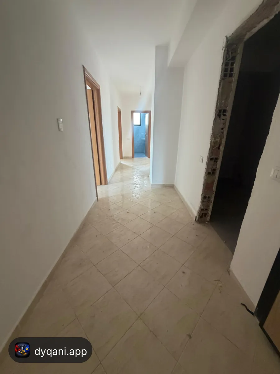 Shitet apartament 2+1 120 m2 – 140,000€ – Durrës – I mirë — Durrës - Foto 5