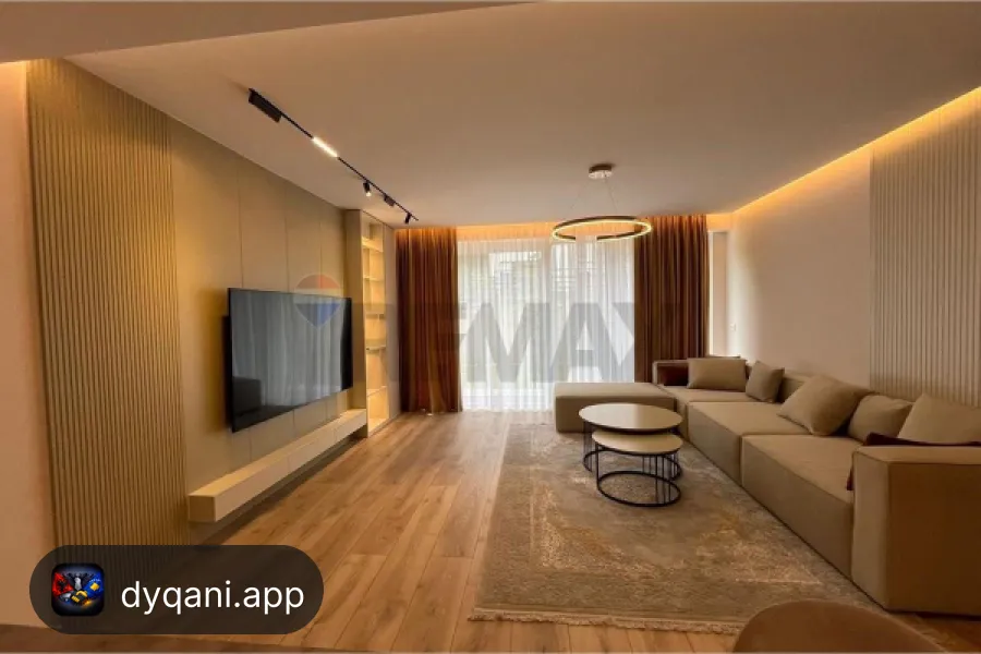 Apartament luksoz 3+1 me qira – 1,500€ – Tiranë – I mirë — Tiranë