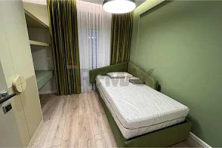 Apartament luksoz 3+1 me qira – 1,500€ – Tiranë – I mirë — Tiranë - Foto 7