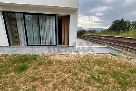 Apartament luksoz 3+1 me qira – 1,500€ – Tiranë – I mirë — Tiranë - Foto 8