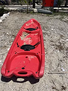 Shitet Kanoa në gjendje të mirë – 25,000 Lek – Vlorë — Vlorë - Foto 1