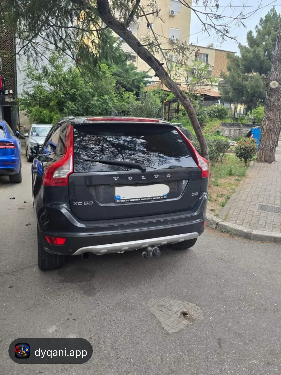 Volvo Xc60 D3 2.0 nafte 2010 – 8,000€ – Tiranë – I shkëlqyer — Tiranë - Foto 2