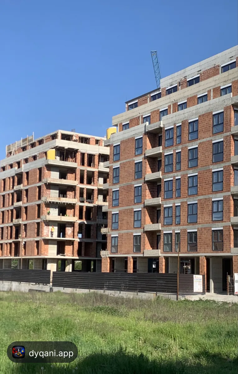 Banesë për shitje në lagjen e re – 850€ – Suhareka – I mirë — Suhareka - Foto 1