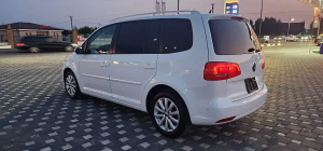 Vw touran 2012 automat full – 7,800 Lek – Elbasan — Elbasan - Foto 2