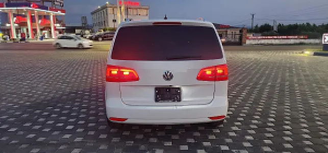 Vw touran 2012 automat full – 7,800 Lek – Elbasan — Elbasan - Foto 10