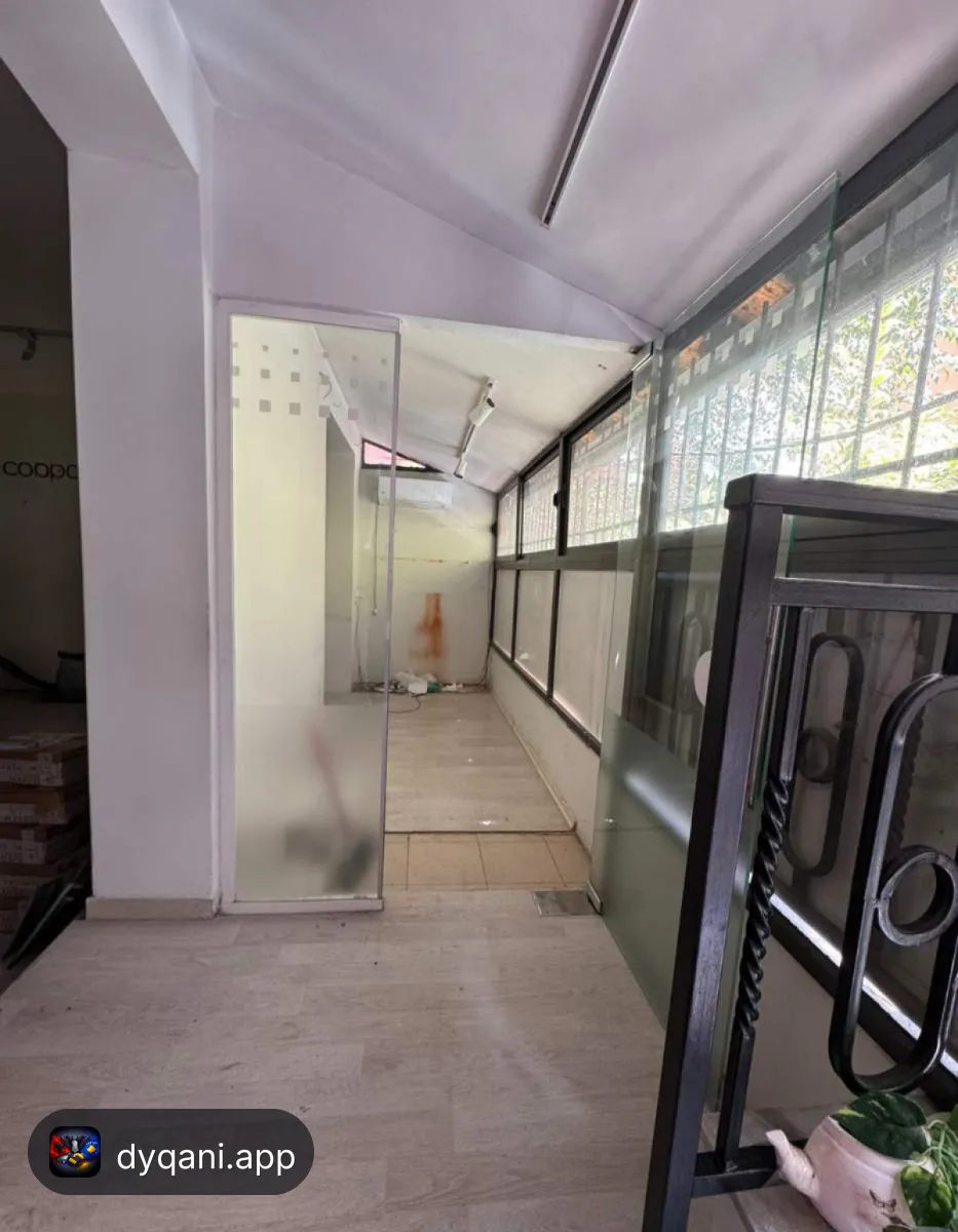 Jepet Me Qira Dyqan 100 M² – 1,500€ – Tiranë – Si i ri — Tiranë - Foto 3