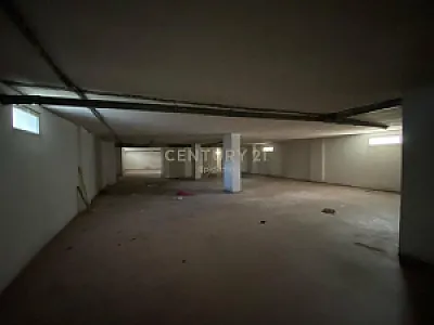 Ambient Tregtar 525m² në Shitje – Bregdeti – 262,500€ — Durrës - Foto 5