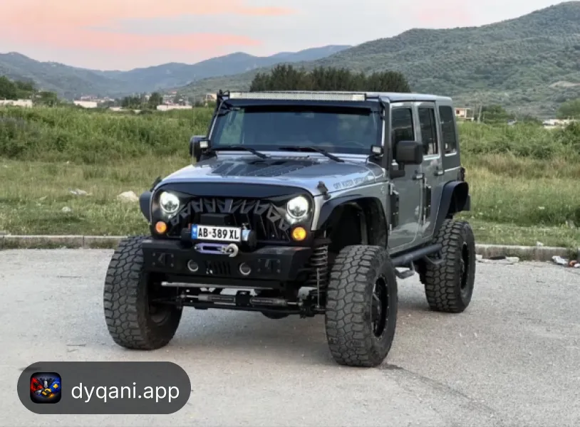 Shitet Jeep Wrangler 2015 3.6 benzine – Berat – I shkëlqyer — Berat