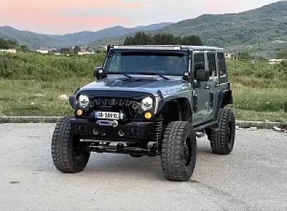 Shitet Jeep Wrangler 2015 3.6 benzine – Berat – I shkëlqyer — Berat - Foto 1