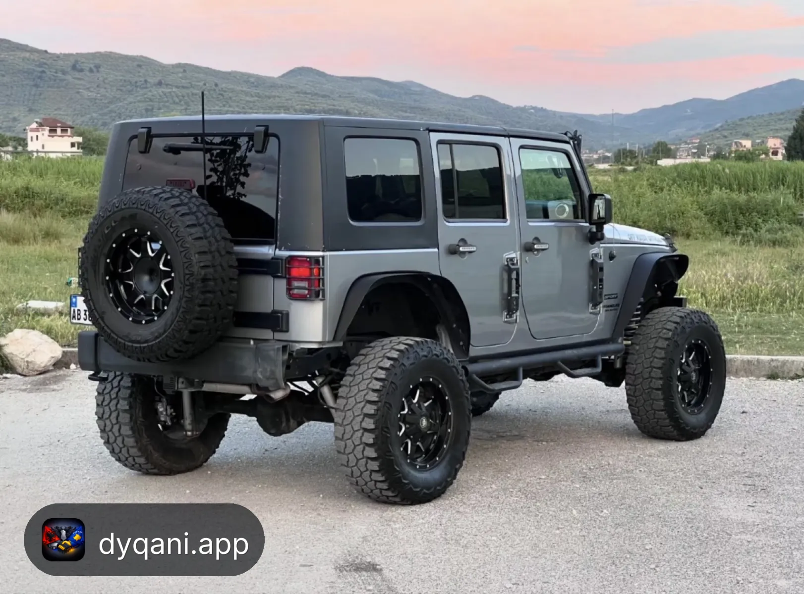 Shitet Jeep Wrangler 2015 3.6 benzine – Berat – I shkëlqyer — Berat - Foto 3