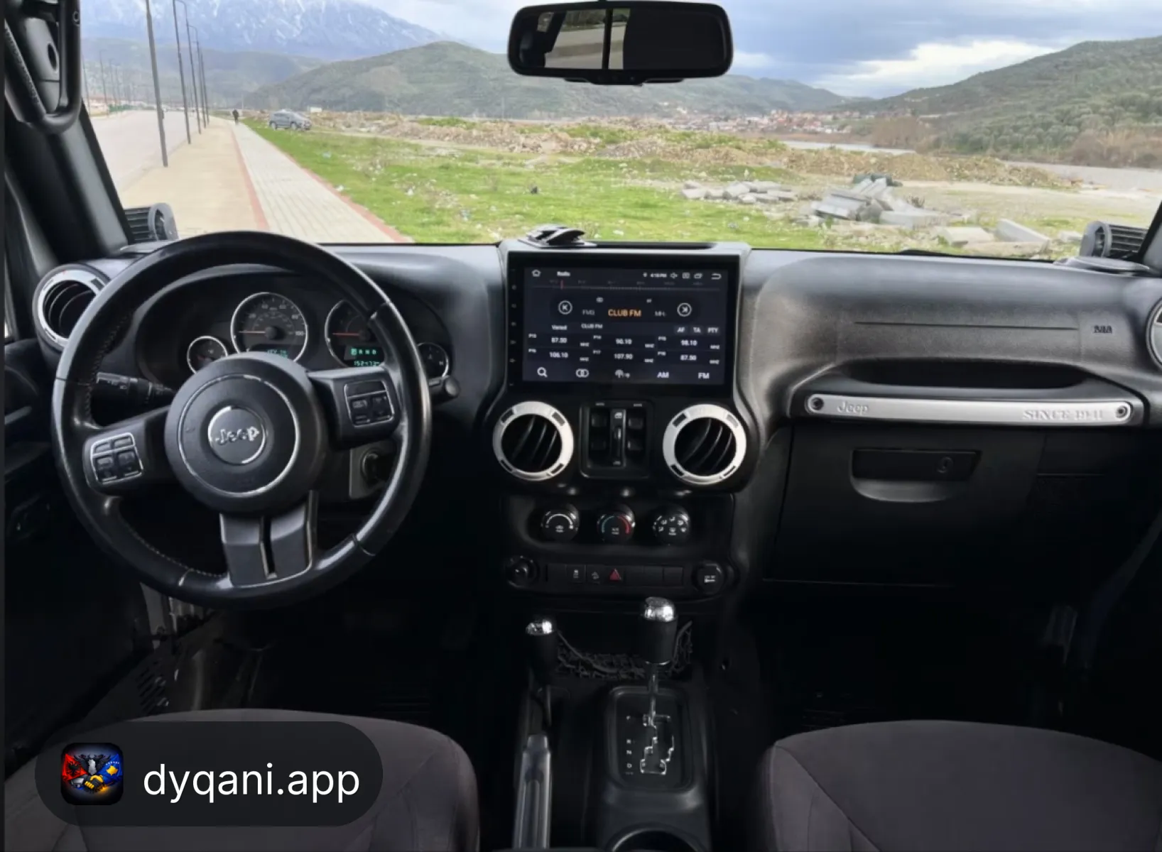 Shitet Jeep Wrangler 2015 3.6 benzine – Berat – I shkëlqyer — Berat - Foto 8