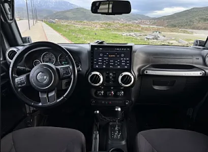 Shitet Jeep Wrangler 2015 3.6 benzine – Berat – I shkëlqyer — Berat - Foto 8