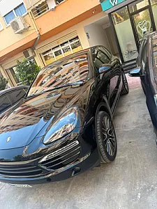 Porsche 3.6 benzine 2012 me pjesë – 1.2M Lek – Tiranë — Tiranë - Foto 6