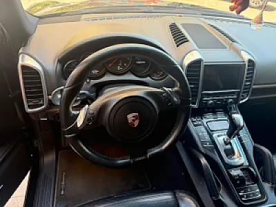 Porsche 3.6 benzine 2012 me pjesë – 1.2M Lek – Tiranë — Tiranë - Foto 12