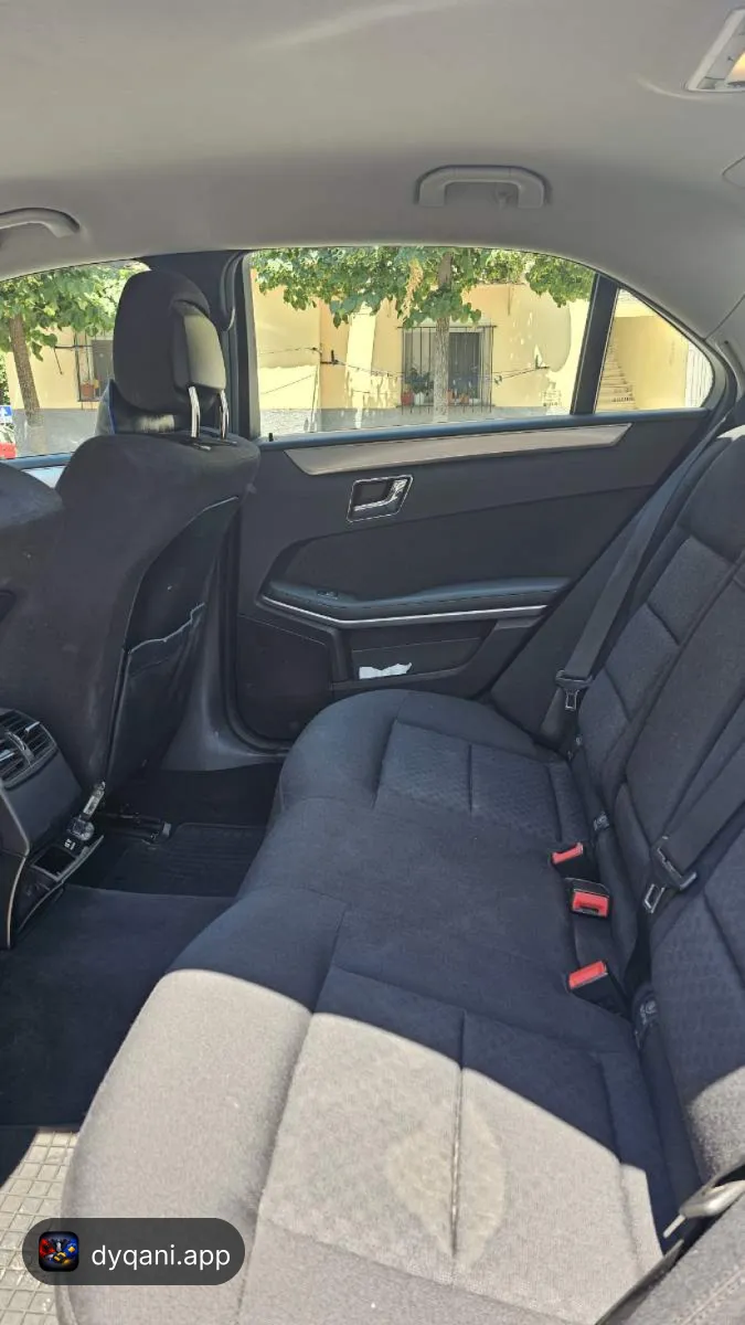 Mercedes Benz E Class W212 2.2 nafte 2009 – Tiranë — Tiranë - Foto 4