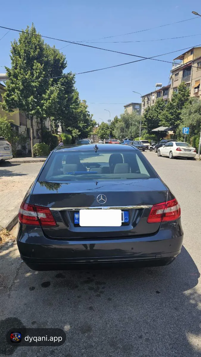 Mercedes Benz E Class W212 2.2 nafte 2009 – Tiranë — Tiranë - Foto 5